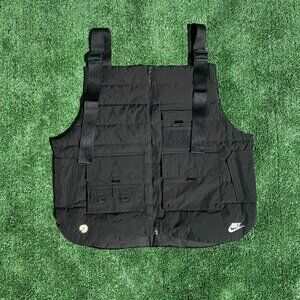 Nike - Peace Minus One Black Utility Vest Men's size Large